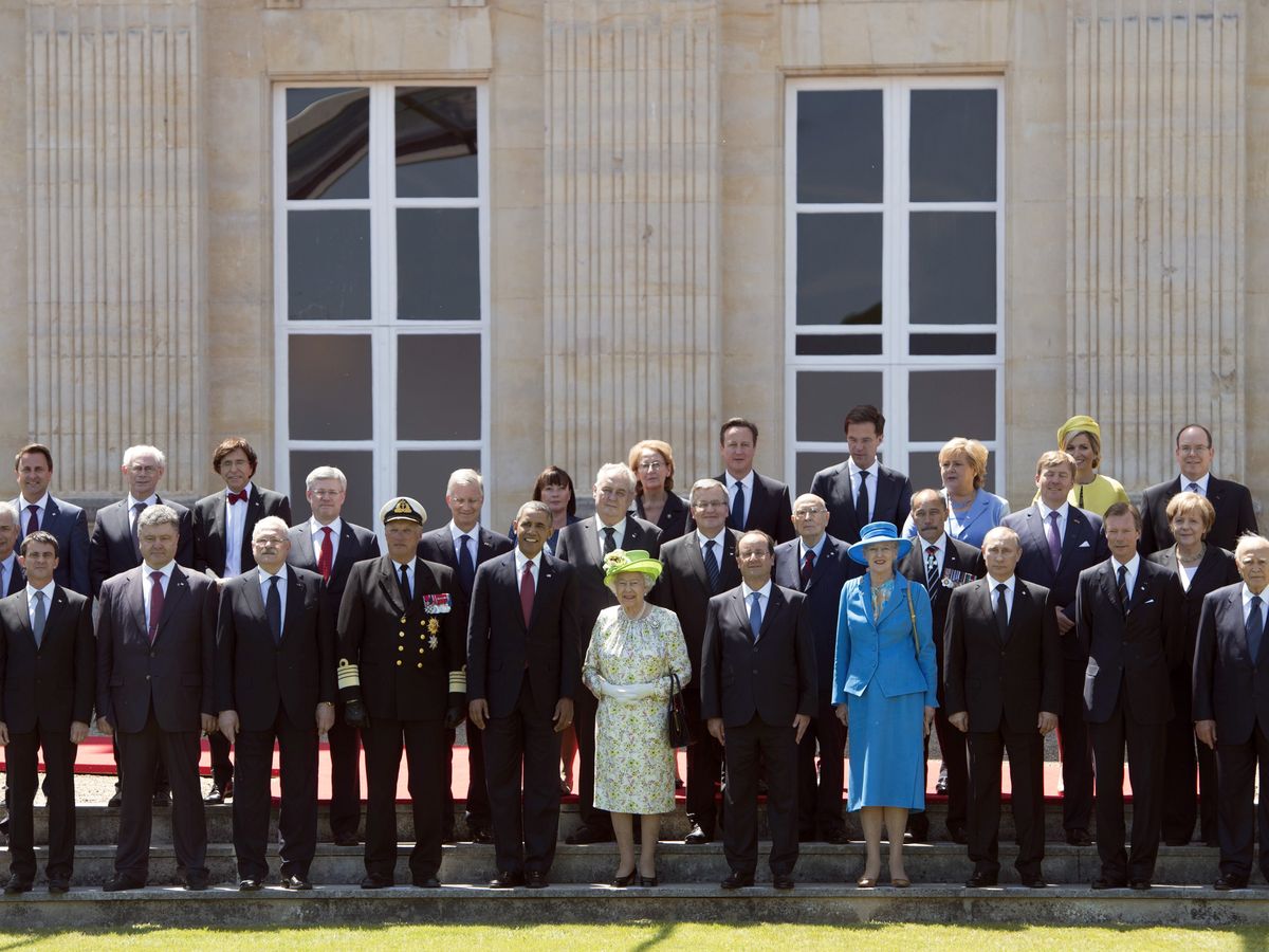 Video D Day Hollande Recoit Les Chefs D Etat Pour Un Dejeuner Au Chateau De Benouville