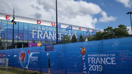 Les "Oranje"&nbsp;affrontent samedi 14 juin les Camerounaises au stade du Hainaut à Valenciennes, où quelque 15.000 supporters néerlandais sont attendus. Illustration. (ANKE WAELISCHMILLER/SVEN SIMON / SVEN SIMON)