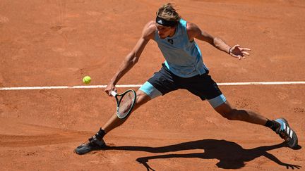 Le numéro 3 mondial Alexander Zverev va disputer sa quatrième demi-finale cette saison. (ANDREAS SOLARO / AFP)