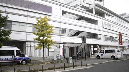 L'hôpital Georges-Pompidou, à Paris, où l'assaillant présumé de militaires à Levallois-Perret est hospitalisé depuis le 11 août 2017. (STEPHANE DE SAKUTIN / AFP)