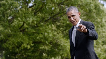 Le président américain Barack Obama rentre à la Maison Blanche, à Washington D.C. (Etats-Unis), le 15 mai 2016. (OLIVIER DOULIERY / AFP)