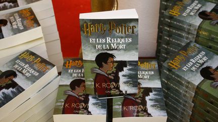 "Harry Potter et les reliques de la mort", dernier tome de la série, sur un étalage à Mulhouse
 (Jean-François Frey / L&#039;Alsace / MaxPPP)