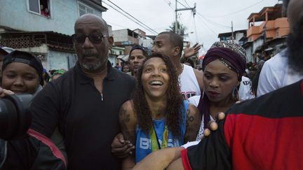 Brésil : Rafaela Silva, la judokate des favelas médaillée d'or est acclamée par les siens