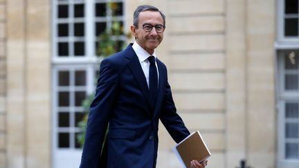 Bruno Retailleau, ministre de l'Intérieur, arrive pour une réunion des membres du nouveau à l'hôtel Matignon, à Paris, le 23 septembre 2024. (IAN LANGSDON / AFP)