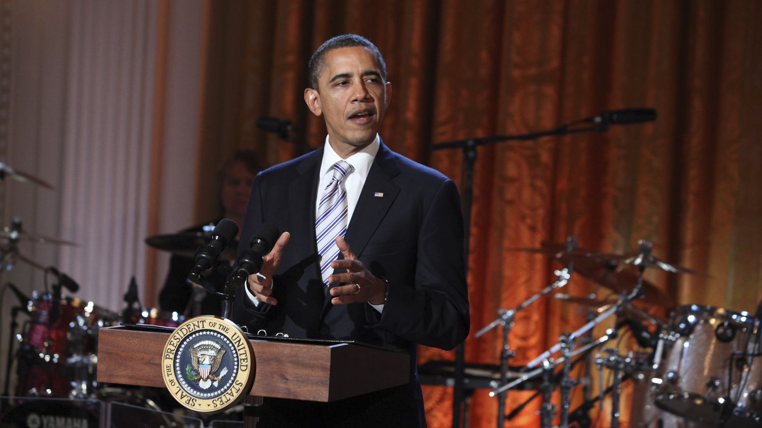 Barack Obama Chante Le Blues Avec B.B. King Et Mick Jagger