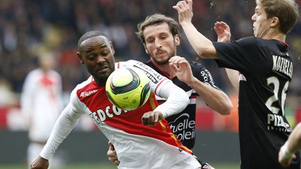 Le Monégasque Vagner Love n'a pas été très efficace devant le but (VALERY HACHE / AFP)