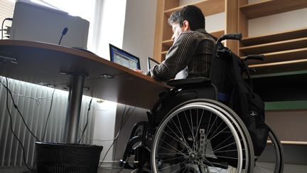 Handicap : le gouvernement doit présenter des mesures