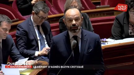 Questions d'actualité au gouvernement (19/02) (Public Sénat)