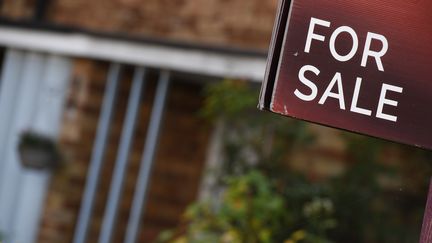 Le marché de l'immobilier connaît un ralentissement à Londres depuis le Brexit. (Photo d'illustration) (CHRIS J RATCLIFFE / AFP)