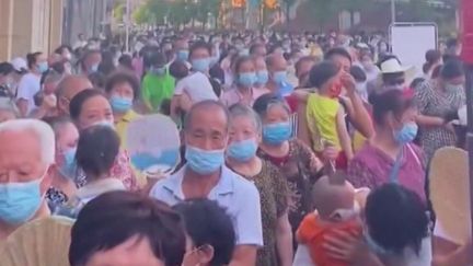 Chine : le pays suffoque sous la chaleur, en pleine politique zéro Covid