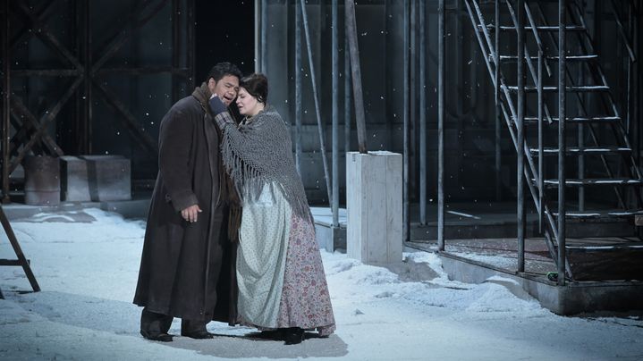 Extrait de l'opéra "La Bohème" avec Pene Pati et Selene Zanetti au Théâtre des Champs-Elysées à Paris, le 11 juin 2023. (VINCENT PONTET)