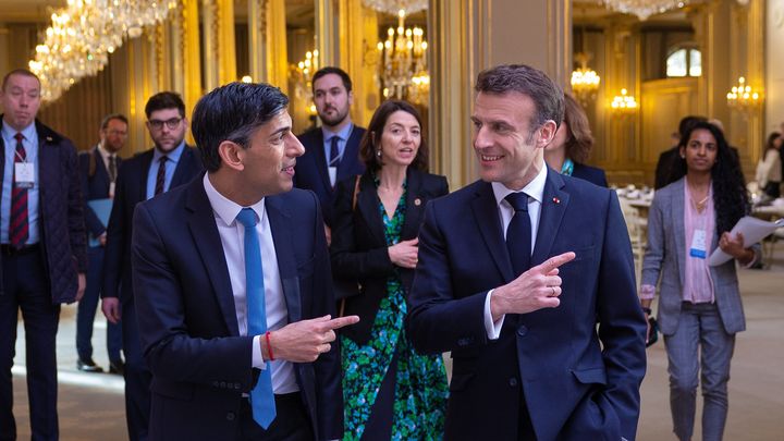 Rishi Sunak est venu à l'Elysée en mars 2023, marquant le retour du sommet franco-britannique, après cinq ans de relations froides entre Paris et Londres. (SIMON WALKER / MAXPPP)