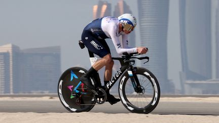 Chris Froome de l'équipe Start-Up Nation d'Israël, le 22 février 2021, aux Émirats arabes unis. 

 (GIUSEPPE CACACE / AFP)