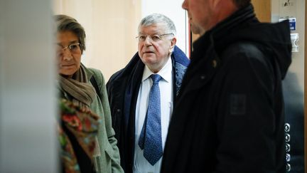 L'ex-PDG de France Télécom&nbsp;Didier Lombard arrive au tribunal de Paris, le 7 mai 2019.&nbsp; (THOMAS PADILLA / MAXPPP)