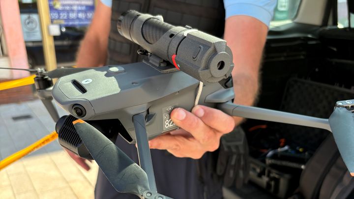 Le drone utilisé par les gendarmes pour les missions de surveillance. (YANNICK FALT / RADIO FRANCE)