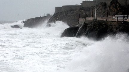 &nbsp; (Des vents violents sont attendus des rivages de l'Aquitaine à la Vendée jusqu'aux frontières du Nord-Est © MaxPPP)