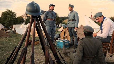 Un bivouac reconstitué à Verdun en août 2018
 (France 3 Culturebox Capture d&#039;écran)