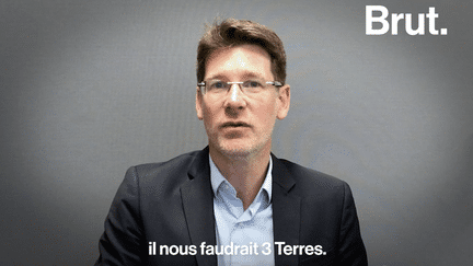 A partir du 5 mai, la France vivra en déficit écologique. Elle a en effet exploité en 4 mois ce que la Terre produit en un an. Depuis 1961, l’Hexagone a accumulé 33 ans de dettes écologiques. Le directeur général de WWF France Pascal Canfin tire la sonnette d’alarme.