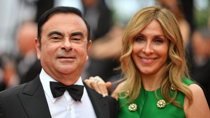 Carlos Ghosn et sa femme Carole au Festival de Cannes, le 26 mai 2017.&nbsp; (LOIC VENANCE / AFP)