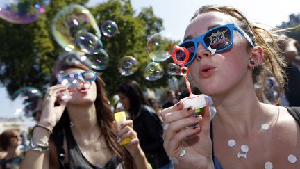 Une 17e Techno Parade plus écolo mais toujours revendicative aura lieu samedi 19 septembre 2015 à Paris 
 (THOMAS SAMSON / AFP)