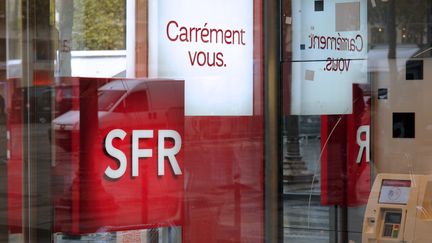 SFR serait actuellement valoris&eacute;e &agrave; plus de 15 milliards d'euros. (ERIC PIERMONT / AFP)