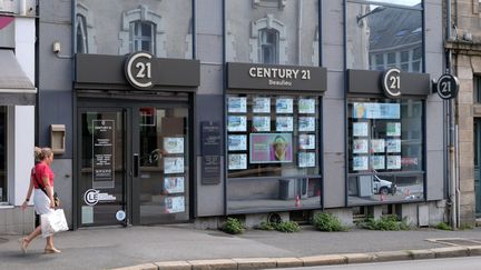 Une agence Century 21, à Vannes. (RICHARD VILLALON / MAXPPP)