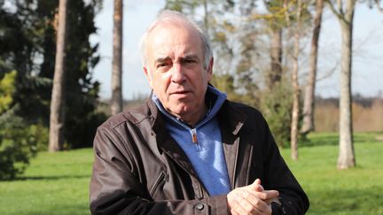 Alain Baraton, jardinier en chef du Château de Versailles et écrivain. Heureux de retrouver jardins et bancs publics. (LUDOVIC MARIN / AFP)