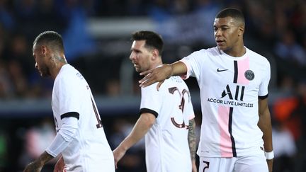 Le trio du PSG Neymar-Messi-Mbappé n'a pas brillé à Bruges, pour sa première association le 15 septembre 2021. (KENZO TRIBOUILLARD / AFP)