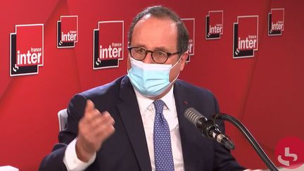 François Hollande sur France Inter le 13 novembre 2020. (FRANCEINTER / RADIOFRANCE)