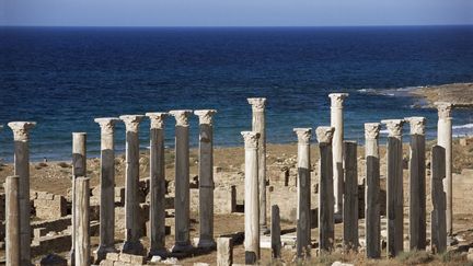 En mars 2018, le ministère espagnol de l'Intérieur a annoncé avoir saisi «de nombreuses œuvres d'art» venues de Libye. Parmi ces objets, «sept mosaïques, des sarcophages et des pièces d'origine égyptienne». Ils «provenaient des sites d'Apollonie et de Cyrène, deux nécropoles pillées par des groupes terroristes». Les autorités tentent de sauver ce qui peut encore l'être, en fermant les musées, notamment celui de Tripoli, ou en transférant des trésors archéologiques en «lieu sûr» (photo prise le 21 juillet 2006). (AFP - NICO TONDINI / ROBERT HARDING PREMIUM / ROBERTHARDING)