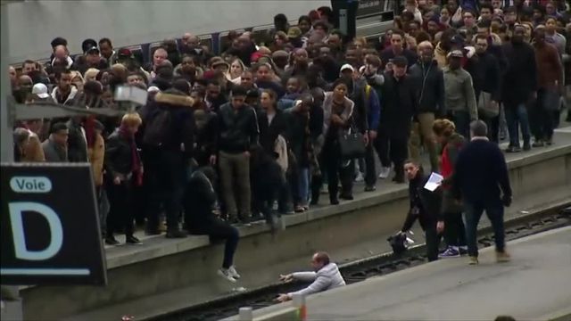 gare de lyon 03042018