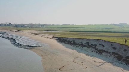 Réchauffement climatique : l'érosion et la montée des eaux menacent la Normandie (FRANCE 3)