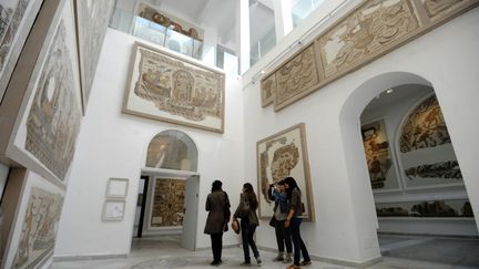 Touristes visitant le musée du Bardo (17 mai 2012)
 (Fethi Belaid / AFP)