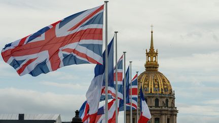 La police française se tient prête pour la venu de Charles III en France, à Paris et Versailles (DIMITAR DILKOFF / AFP)