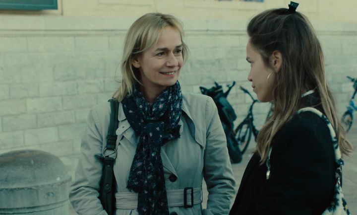 Sandrine Bonnaire and Mathilsde La Musse in  "Like a wolf"by Caroline Glorion, released September 20, 2023 (ALBA FILMS)