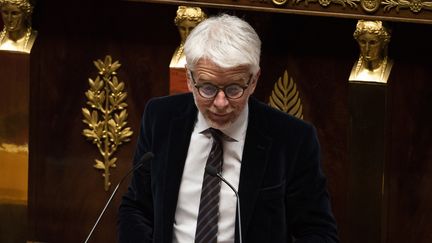 Le député écologiste Hubert Julien-Laferrière à l'Assemblée nationale, le 8 décembre 2022. (MAGALI COHEN / HANS LUCAS / AFP)