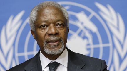 Premier secrétaire général de l’ONU issu de l'Afrique sub-saharienne, le Ghanéen Koffi Annan a reçu en 2001 le Prix Nobel de la Paix pour ses "efforts en faveur d'un monde mieux organisé et plus pacifique". Il est décédé le 18 août à 80 ans.&nbsp; (DENIS BALIBOUSE / X90072)