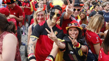 À Bruxelles, des supporters belges fêtent la victoire contre le Brésil, en quart de finale de la Coupe du monde (NICOLAS MAETERLINCK / BELGA)