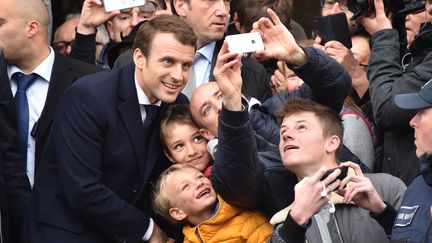 Emmanuel Macron, le 7 mai 2017, au Touquet (Pas-de-Calais). (PHILIPPE HUGUEN / AFP)