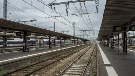 Un quai de la gare de Toulouse-Matabiau, le 18 octobre 2019. (FREDERIC SCHEIBER / HANS LUCAS / AFP)