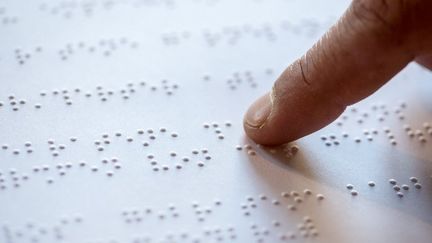 En 2019, l'accès à la lecture en braille reste difficile
