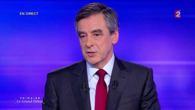 IVG : "le procès qui m'a pas été fait n'est pas juste", lance Fillon