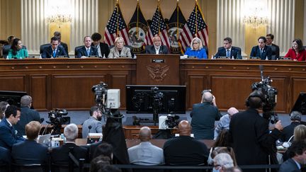 Les élus membres de la commission d'enquête parlementaire sur l'assaut du 6 janvier 2020, à Washington, le 9 juin 2022.&nbsp; (AFP)