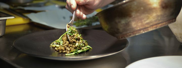 La Convention citoyenne propose plusieurs mesures pour&nbsp;encourager une alimentation avec moins de viande et plus de fruits et légumes. (MAXPPP)