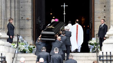 Obsèques de Mireille Darc en l'église Saint-Sulpice à Paris