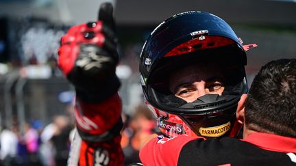 Francesco Bagnaia à l'arrivée de la course sprint du Grand d'Autriche, le 19 août 2023. (JURE MAKOVEC / AFP)