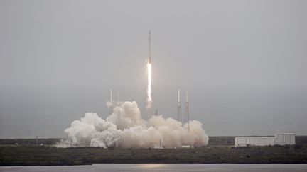 Une fus&eacute;e d&eacute;colle de Cape Canaveral, en Floride, le 18 avril 2014. (NASA / REUTERS)