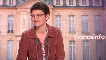 Nathalie Arthaud, candidate du parti Lutte ouvrière à la présidentielle, le 2 avril 2022 sur franceinfo (FRANCEINFO / RADIO FRANCE)