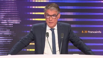 Olivier Faure invité du 8.30 franceinfo le 26 août 2024 (Radio France)