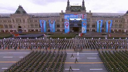 Guerre en Ukraine : d'où viennent les fragilités de l'armée russe ? (France 2)